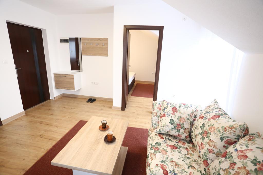 Apartments Kolonija Szarajevó Kültér fotó